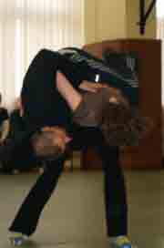 Bezpieczna warszawianka 1 180x272