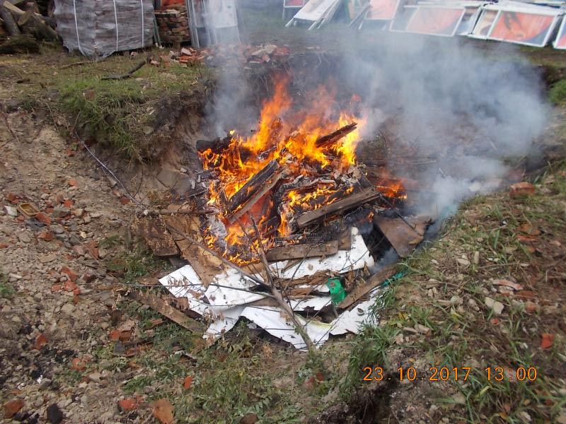 2017 10 smieci byslawska 2