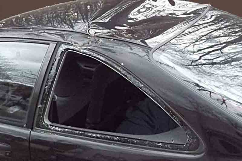 2019 10 dewastacja aut