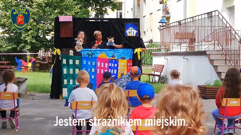 2020 07 premiera teatralna 00