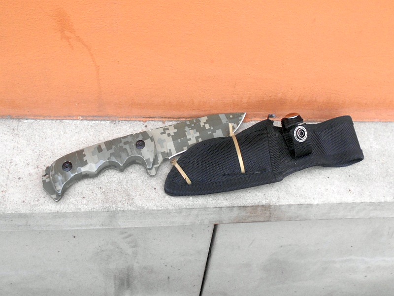 nóż użyty do napadu