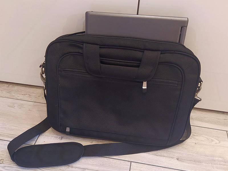 Torba z&nbsp;laptopem