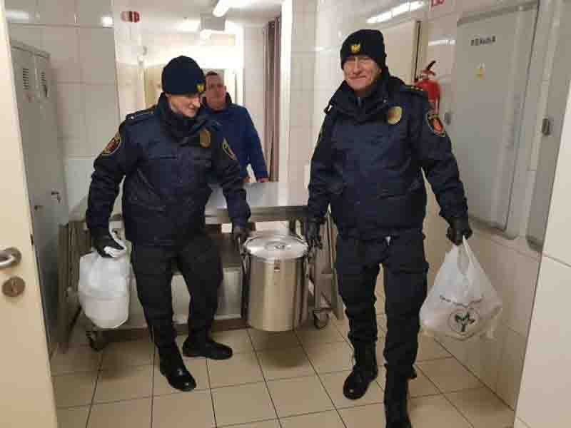 2017 12 pomoc bezdomnym 01