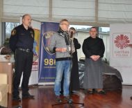 2017_12_pomoc_bezdomnym_03