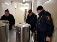 2017_12_pomoc_bezdomnym_05