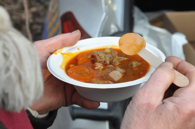 2020 03 zupa bezdomni 13