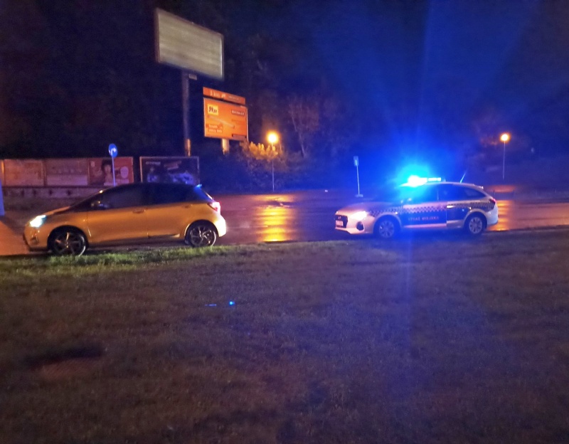 2020 10 skradziona toyota 01