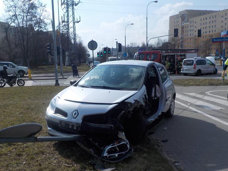 Samochód uszkodzony w wypadku